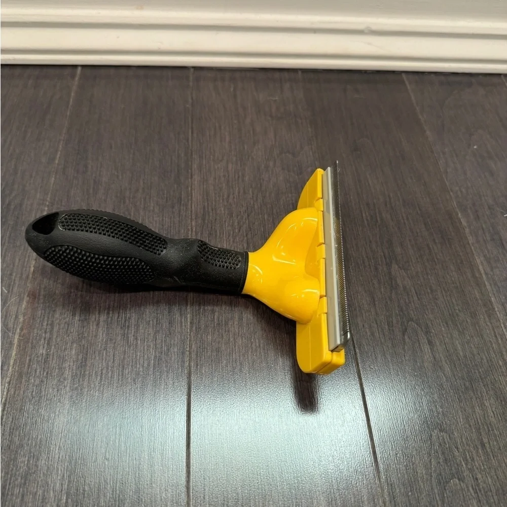 FURminator Undercoat Long Hair Deshedding Dog Cat Yellow Grooming Brush